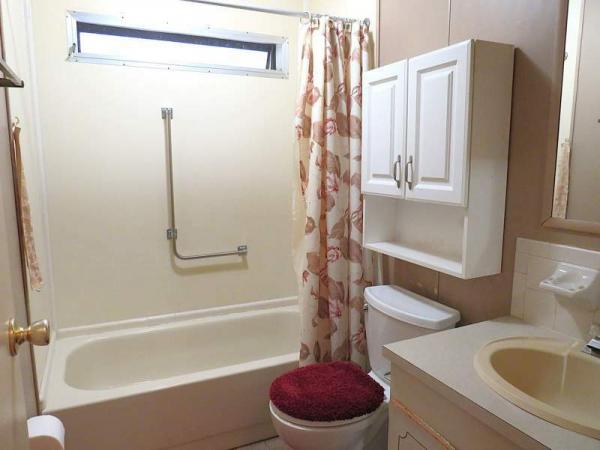 1983 Brit Manufactured Home