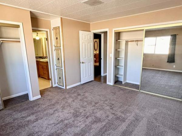 1975 Silvercrest Manufactured Home