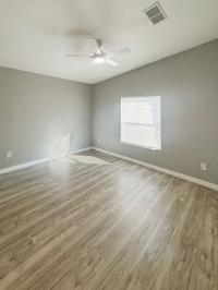 2000 SKYL 5902CTP Mobile Home