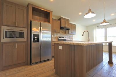 Photo 3 of 14 of home located at 14401 Weeksonia Avenue Port Charlotte, FL 33953