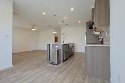 Photo 4 of 14 of home located at 14401 Weeksonia Avenue Port Charlotte, FL 33953