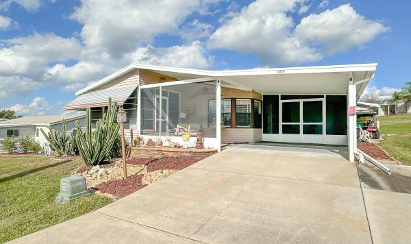 1989 Chandeleur Homes Mobile Home For Sale