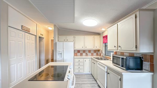 1989 Chandeleur Homes Mobile Home