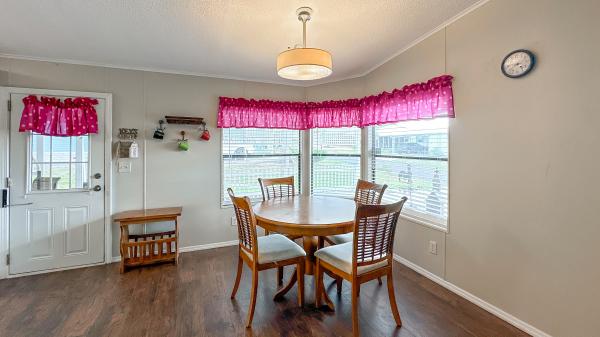 1989 Chandeleur Homes Mobile Home