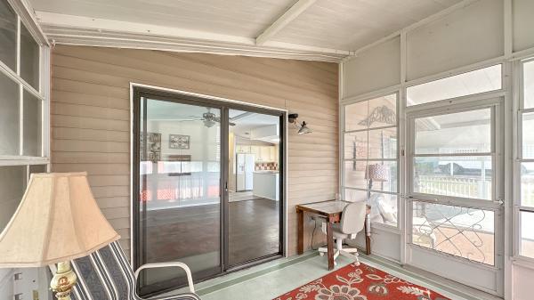 1989 Chandeleur Homes Mobile Home