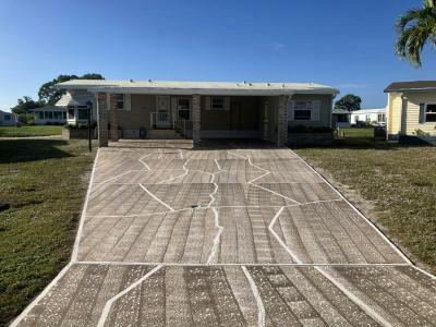 Mobile Home at 1718 Hatteras Ln, #G64 Naples, FL 34110