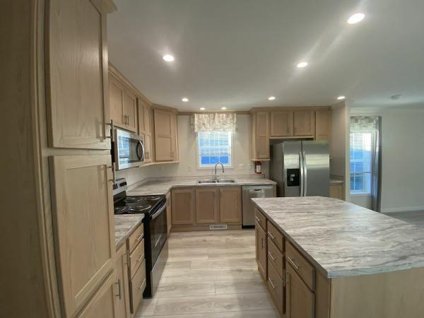 2025 Skyline - Leola Newark Mobile Home