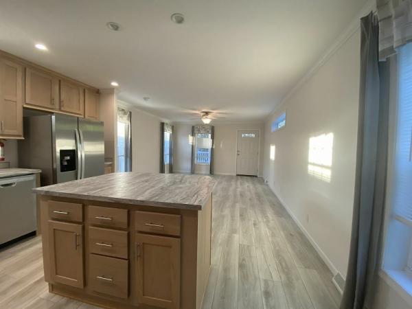 2025 Skyline - Leola Newark Mobile Home