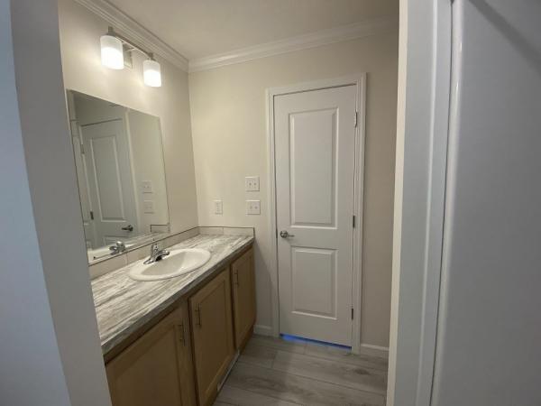 2025 Skyline - Leola Newark Mobile Home