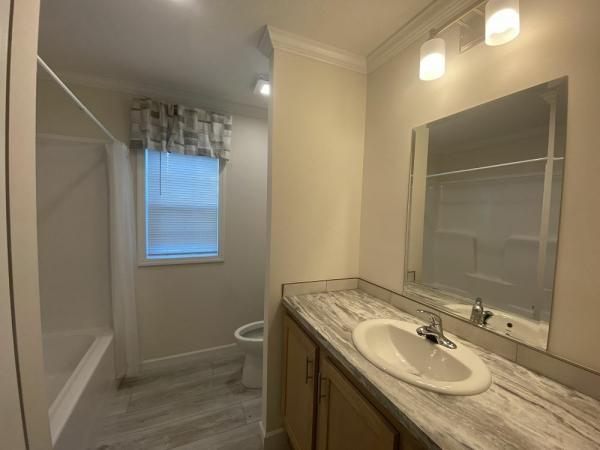 2025 Skyline - Leola Newark Mobile Home