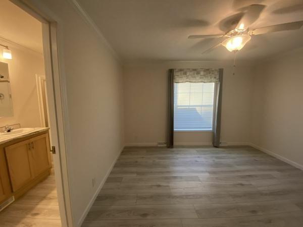 2025 Skyline - Leola Newark Mobile Home