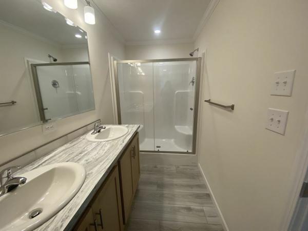 2025 Skyline - Leola Newark Mobile Home