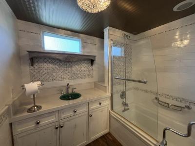 Photo 4 of 13 of home located at 4157 69th Lane N # 911 Riviera Beach, FL 33404