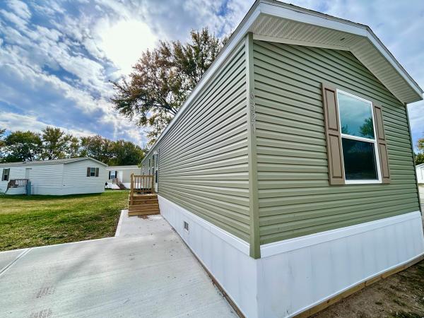 2025 Fairmont Homes Velocity Mobile Home