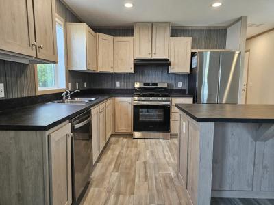 Mobile Home at 5805 Mellinger Drive Lot 326 Saginaw, MI 48601