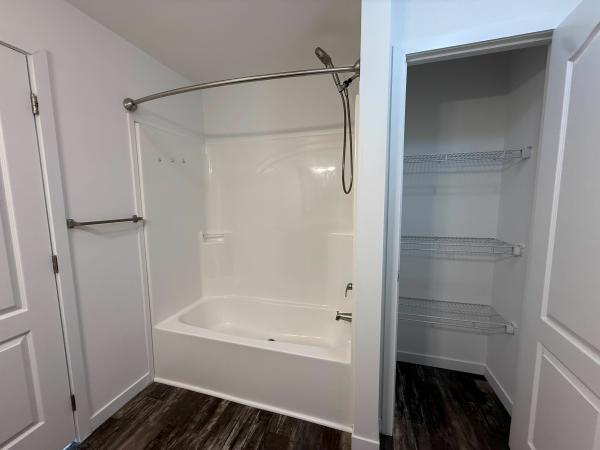 2020 Clayton - Middlebury Mobile Home