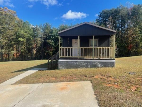 Photo 1 of 2 of home located at 613 Stoney Creek Drive #112 Reidsville, NC 27320