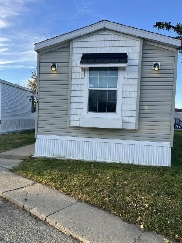 Photo 1 of 2 of home located at 3302 Mobile Blvd #009 Park City, IL 60085