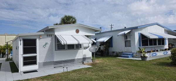 Photo 1 of 2 of home located at 751 10th Street East Lot Of6A Palmetto, FL 34221