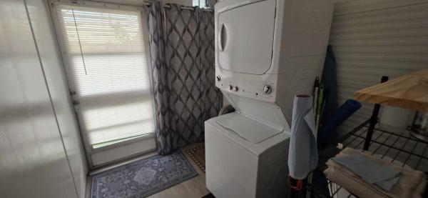 1982 1BR/1BA Mobile Home