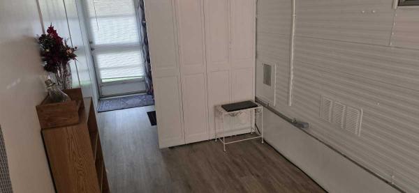 1982 1BR/1BA Mobile Home