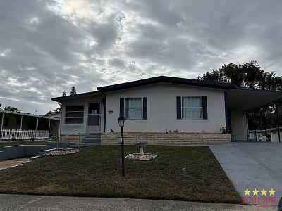 Mobile Home at 2442 Greenhedge Dr Orange City, FL 32763