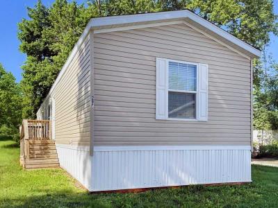 Mobile Home at 296 Shady Brook Heights Greenwood, IN 46142