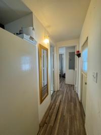 1971 HOMETTE Mobile Home