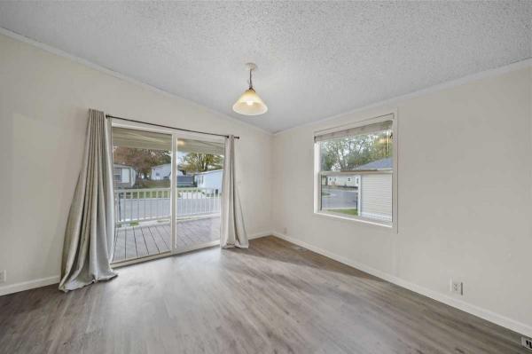 2000 Manufactured Home