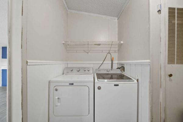 2000 Manufactured Home