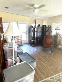 1990 CH Manufactured Home