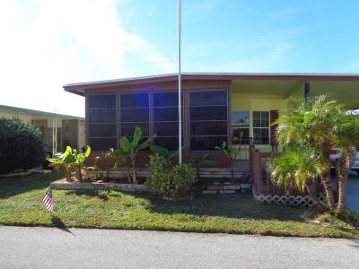 Photo 2 of 36 of home located at 6131 Oviedo Dr New Port Richey, FL 34653