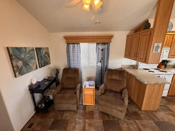 2004 Cavco Manufactured Home