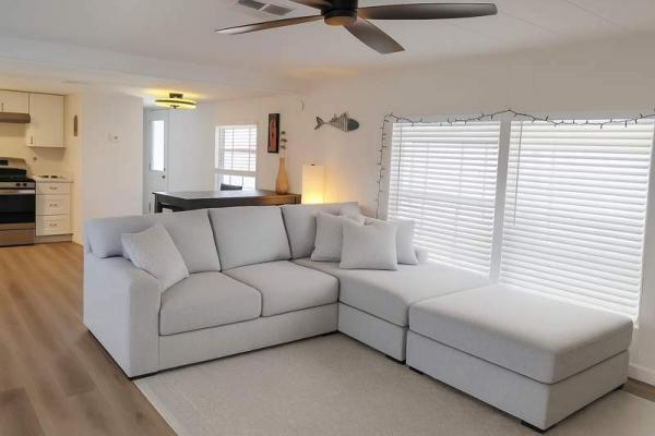 1973 Sprienta Manufactured Home