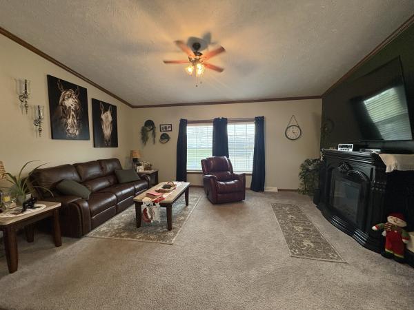 2001 Commander Mobile Home