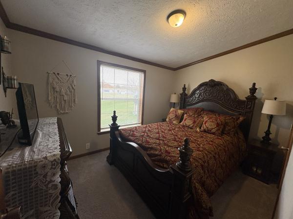 2001 Commander Mobile Home