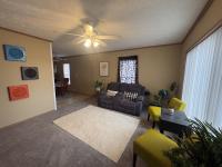 2002 Dutch Housing DHIN35840F Mobile Home