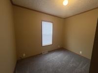 2002 Dutch Housing DHIN35840F Mobile Home