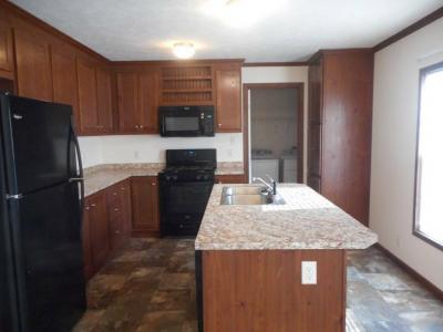 Photo 1 of 12 of home located at 350 West Meadow Drive Batavia, OH 45103