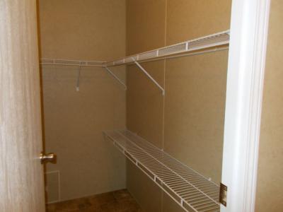 Photo 5 of 15 of home located at 3 East Meadow Drive Batavia, OH 45103