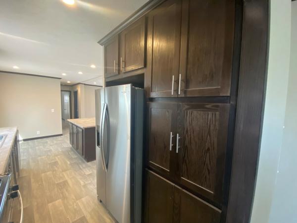 2022 Skyline FX Custom HUD 20x52 Mobile Home