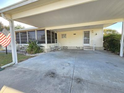 Photo 2 of 20 of home located at 565 N Genathy Drive Auburndale, FL 33823