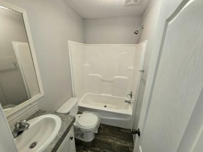 Photo 4 of 8 of home located at 1234 Reynolds Road, #120 Lakeland, FL 33801