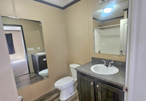 2017 CLAYTON Mobile Home