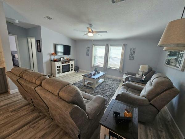 2003 Merit Manufactured Home