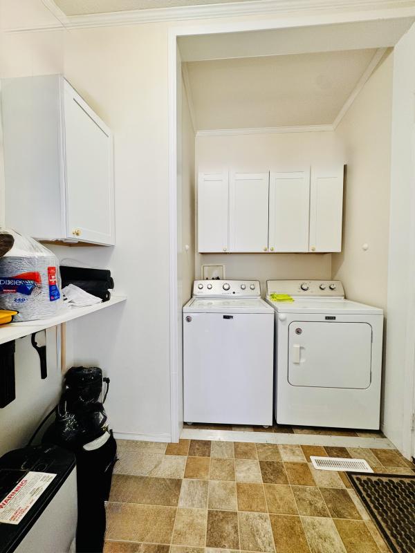 2000 Skyline Woodfield Mobile Home