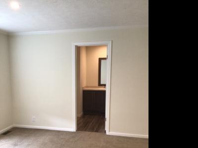 Photo 4 of 7 of home located at 5702 Angola Rd. #173 Toledo, OH 43615