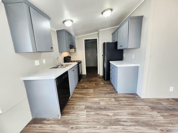 2003 Fleetwood Barrington Mobile Home