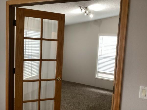 2002 Oakwood Unknown Mobile Home