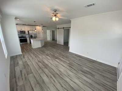 Photo 4 of 30 of home located at 5972 Brigadoon Way Lot 058 Sarasota, FL 34233